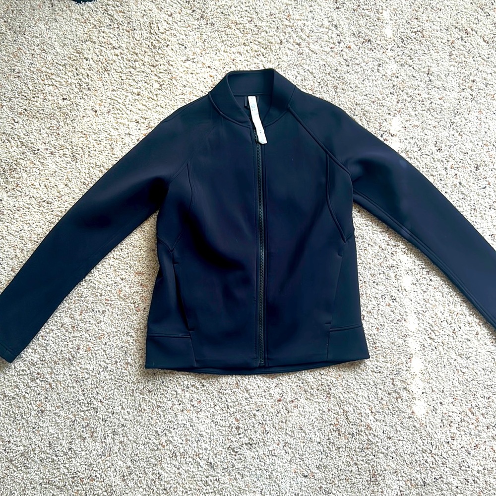 Lululemon black crew neck jacket